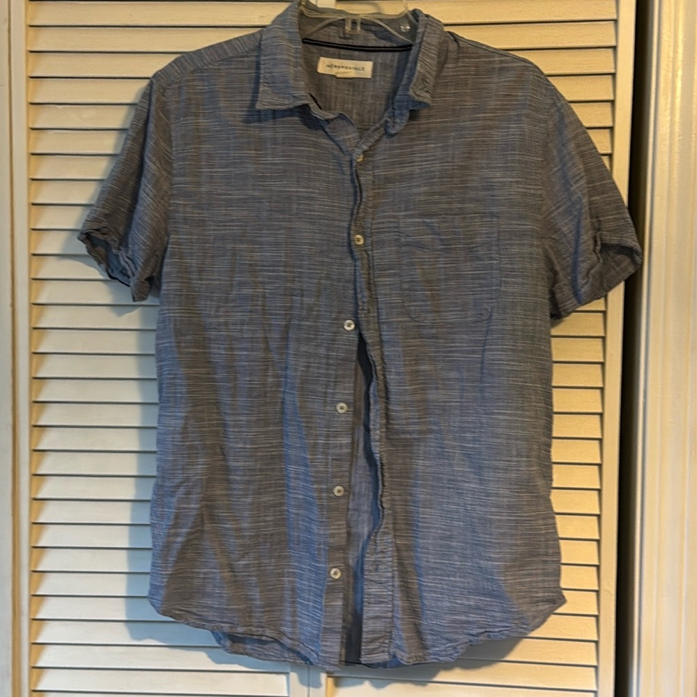 Aeropostale Men’s Button Up